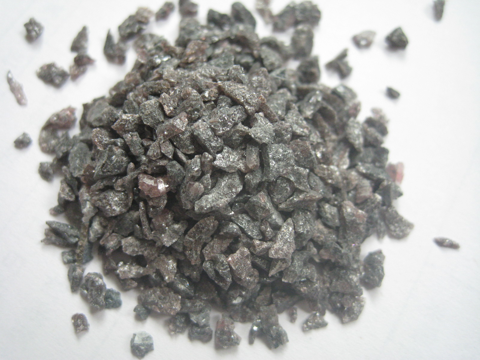 棕剛玉價格 棕剛玉價格